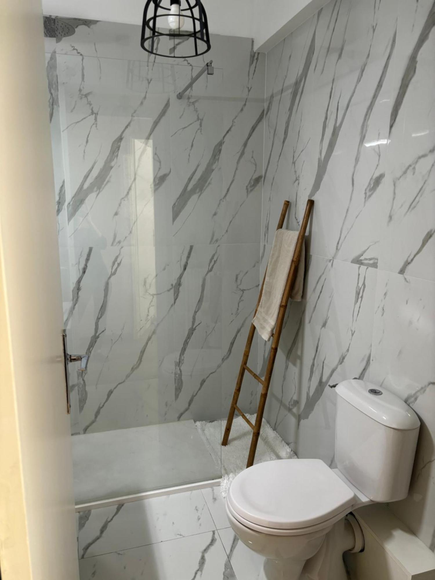 Studio 2 Etoiles A Menton Pour 4 Personnes Buitenkant foto