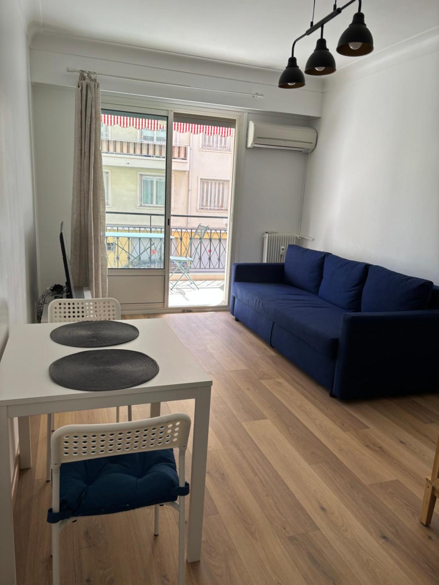 Studio 2 Etoiles A Menton Pour 4 Personnes Buitenkant foto